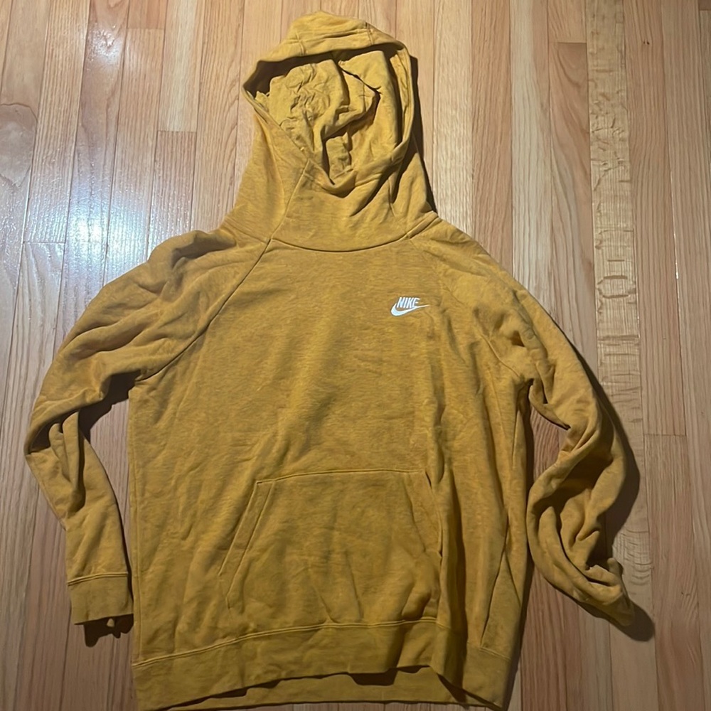 Nike Mustard sweatshirt